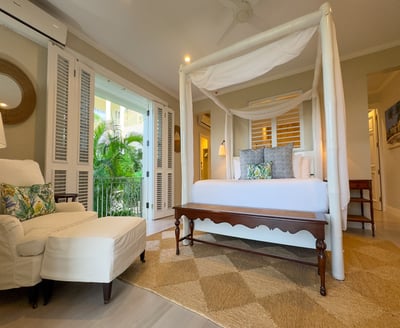 Luxury Villa Photo #21