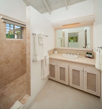 Luxury Villa Photo #41