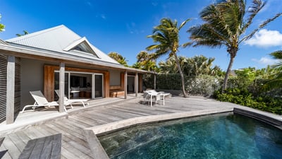 Pool & Terrace