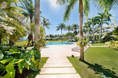 Luxury Villa Photo #5