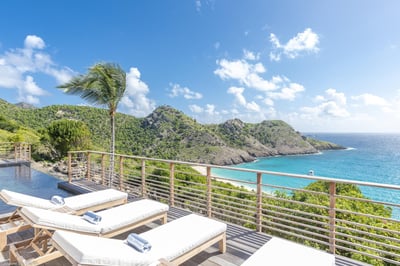 Luxury Villa Photo #7