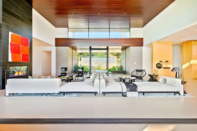 Luxury Villa Photo #17