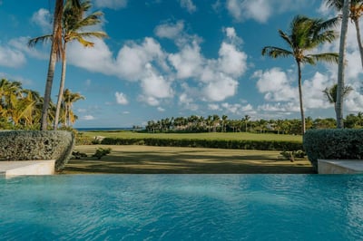 Luxury Villa Photo #8