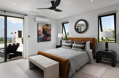 Luxury Villa Photo #12