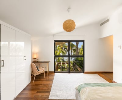 Luxury Villa Photo #39