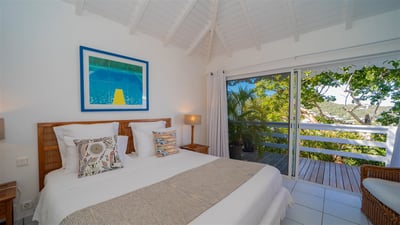 Luxury Villa Photo #17
