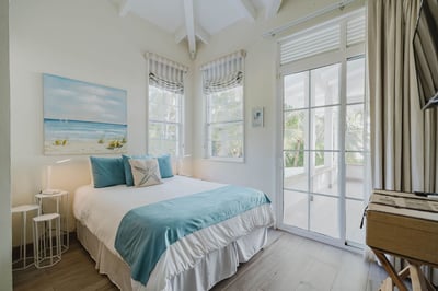 Luxury Villa Photo #29