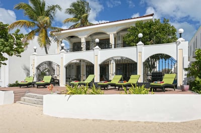 Luxury Villa Photo #8