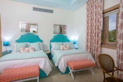 Luxury Villa Photo #43