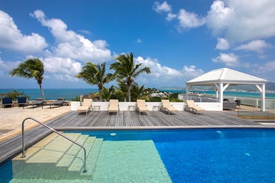 Luxury Villa Photo #5
