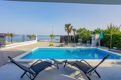 Luxury Villa Photo #10