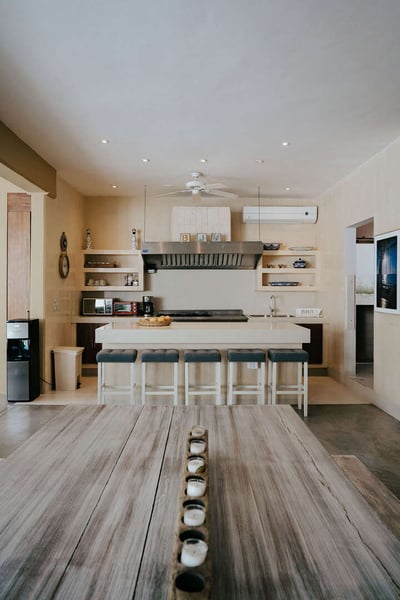 Luxury Villa Photo #19