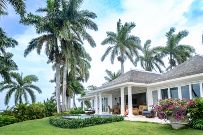 Luxury Villa Photo #27