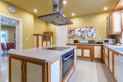Luxury Villa Photo #5