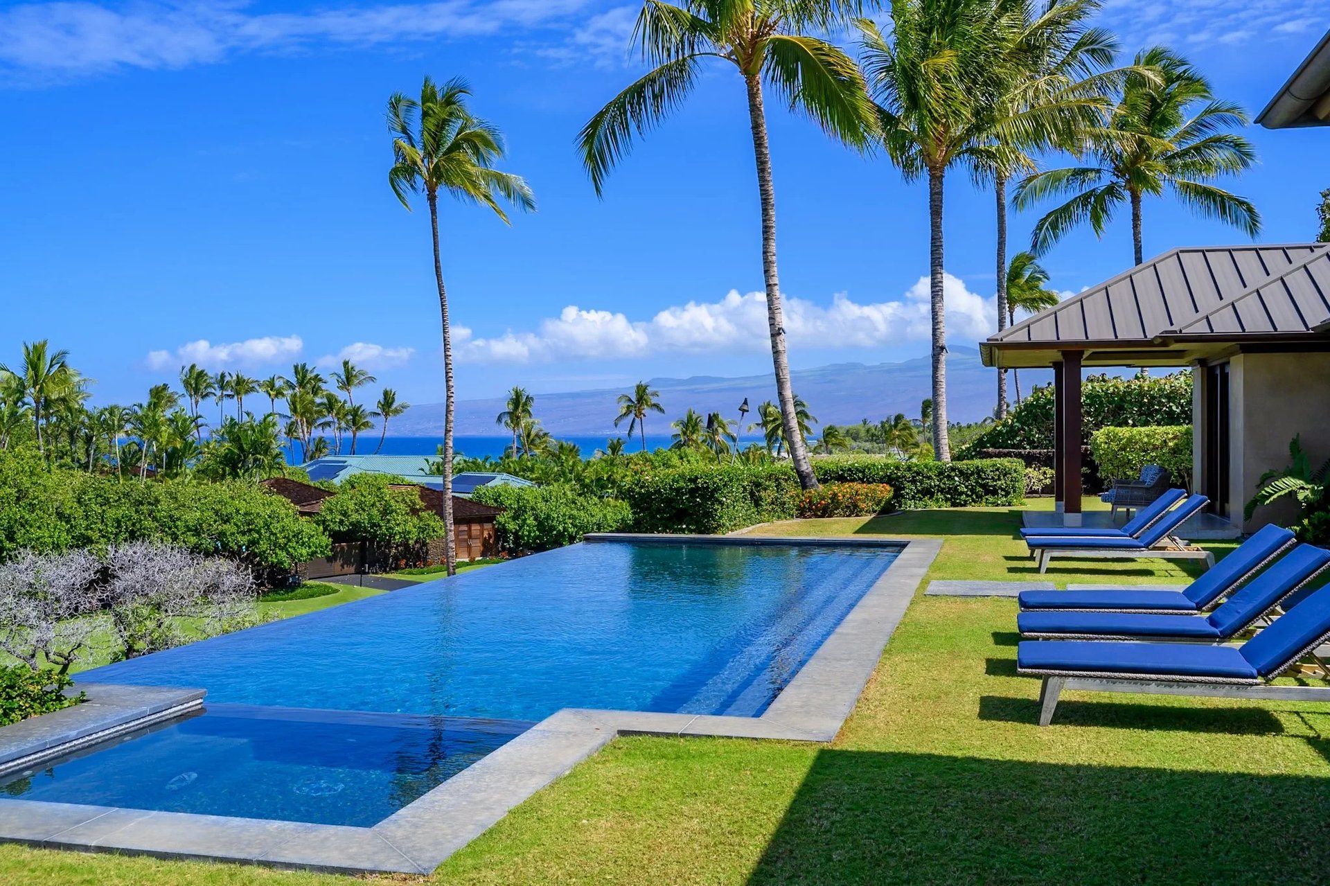 Pauoa Seabreeze Villa - 1