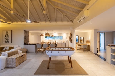 Luxury Villa Photo #63