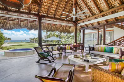Luxury Villa Photo #20