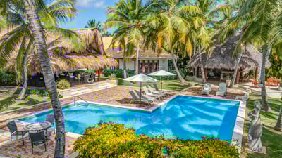 Luxury Villa Photo #5