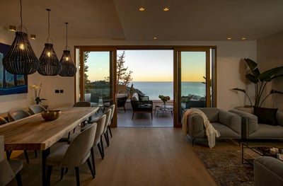 Luxury Villa Photo #35