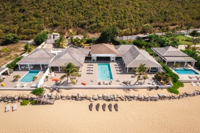 Les Terres Basses,La Perla Estate