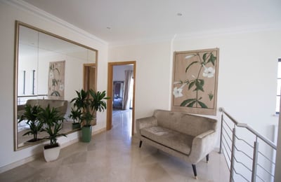 Luxury Villa Photo #20
