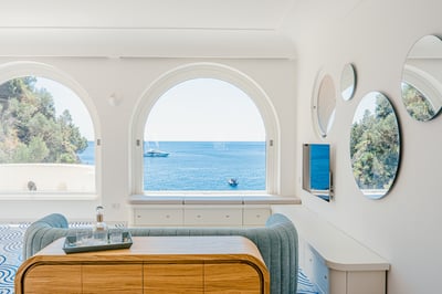 Luxury Villa Photo #15