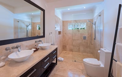 Luxury Villa Photo #13