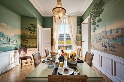 Luxury Villa Photo #9