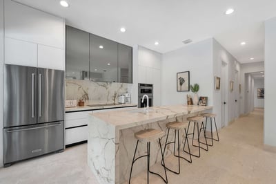 Luxury Villa Photo #22