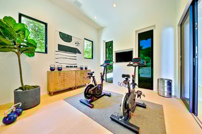 Luxury Villa Photo #38