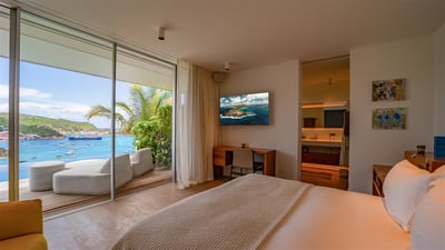 Luxury Villa Photo #49