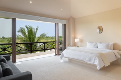 Luxury Villa Photo #58