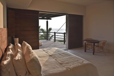 Luxury Villa Photo #26