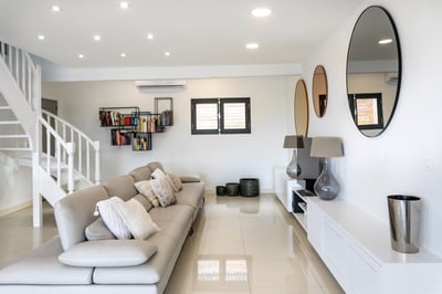 Luxury Villa Photo #11