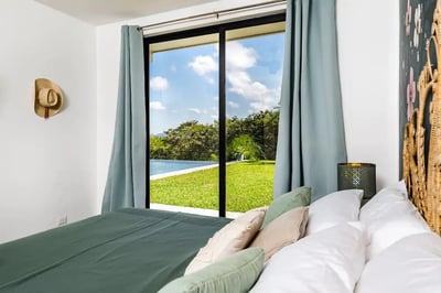 #2. Sleep Like Royalty. Sink into the lap of Luxury in your comfortable King Size Bed