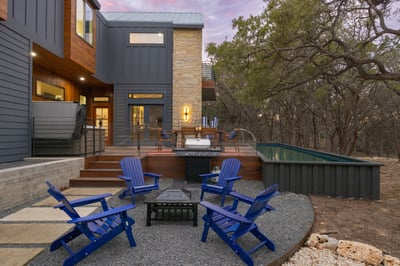 Luxury Villa Photo #3