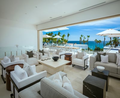 Luxury Villa Photo #28