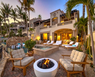 Luxury Villa Photo #4