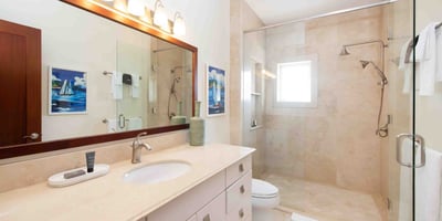 Luxury Villa Photo #24