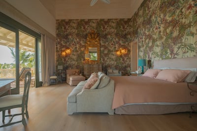 Luxury Villa Photo #61