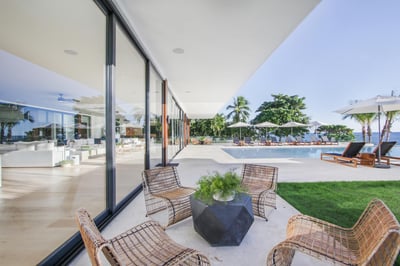 Luxury Villa Photo #9