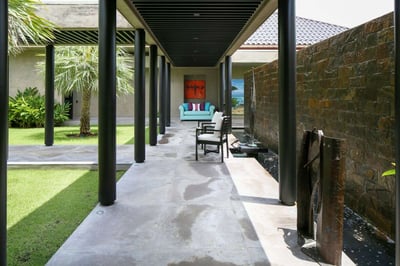 Luxury Villa Photo #13