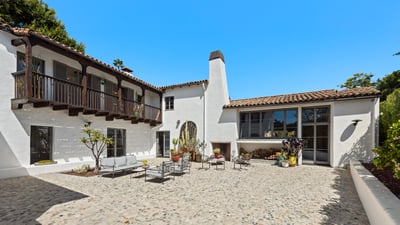 Luxury Villa Photo #25