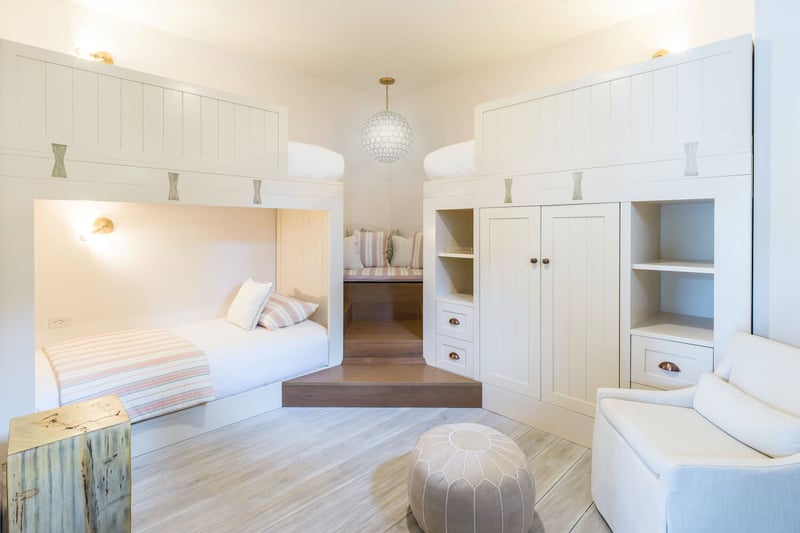 Casa Sirena | 17 Paseo del Mar