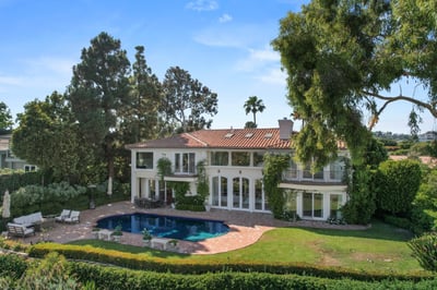 Luxury Villa Photo #6