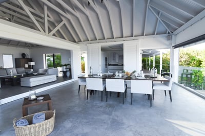 Luxury Villa Photo #9
