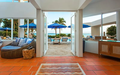 Luxury Villa Photo #15