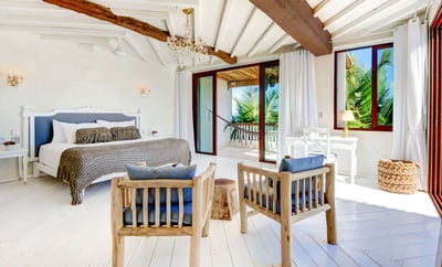 Luxury Villa Photo #24