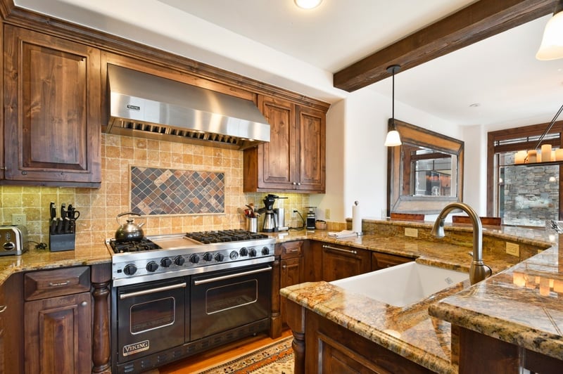 Silver Strike Lodge 4 BDM Condo