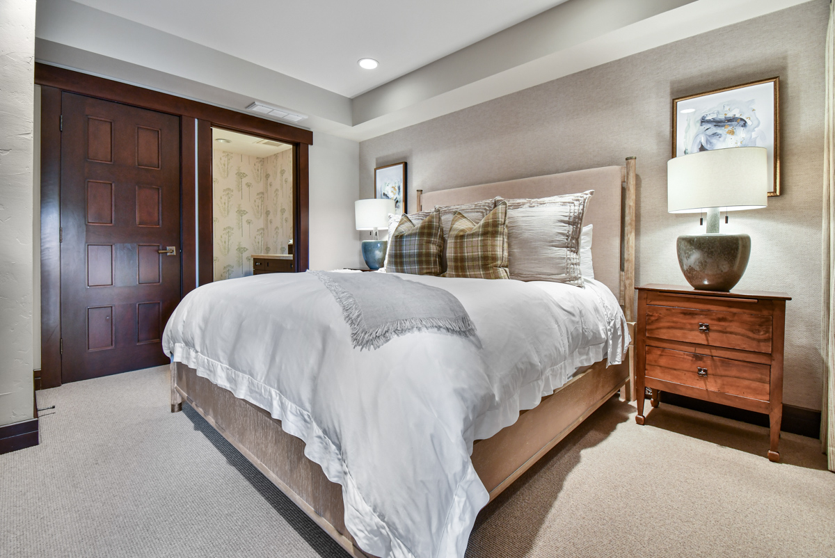 3 BDM Luxury Condo at Flagstaff Lodge Empire Pass Home rental - 11